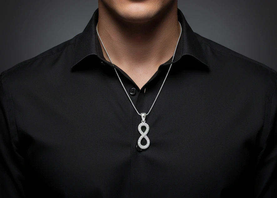 Vista de Box Chain with Infinity Pendant