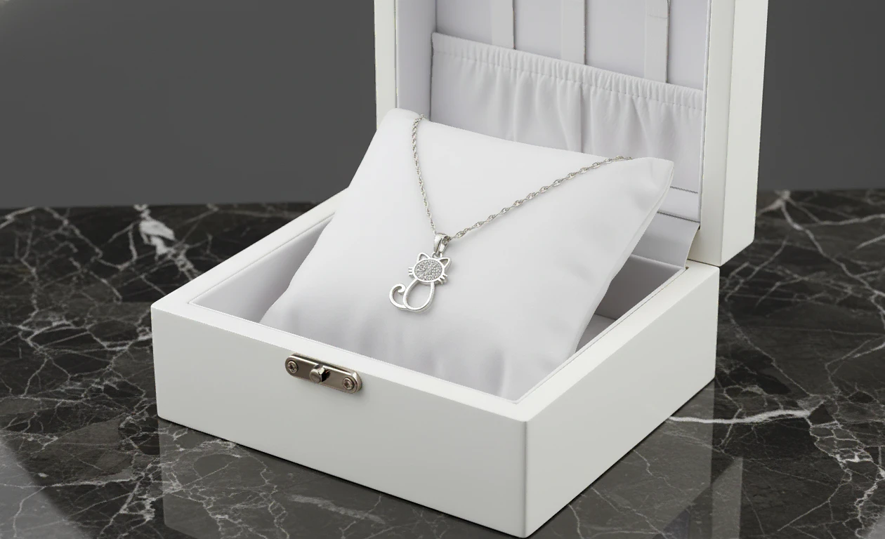 Rope Chain with Cat Pendant