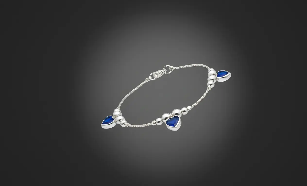 Vista de Bracelet with Heart Charms