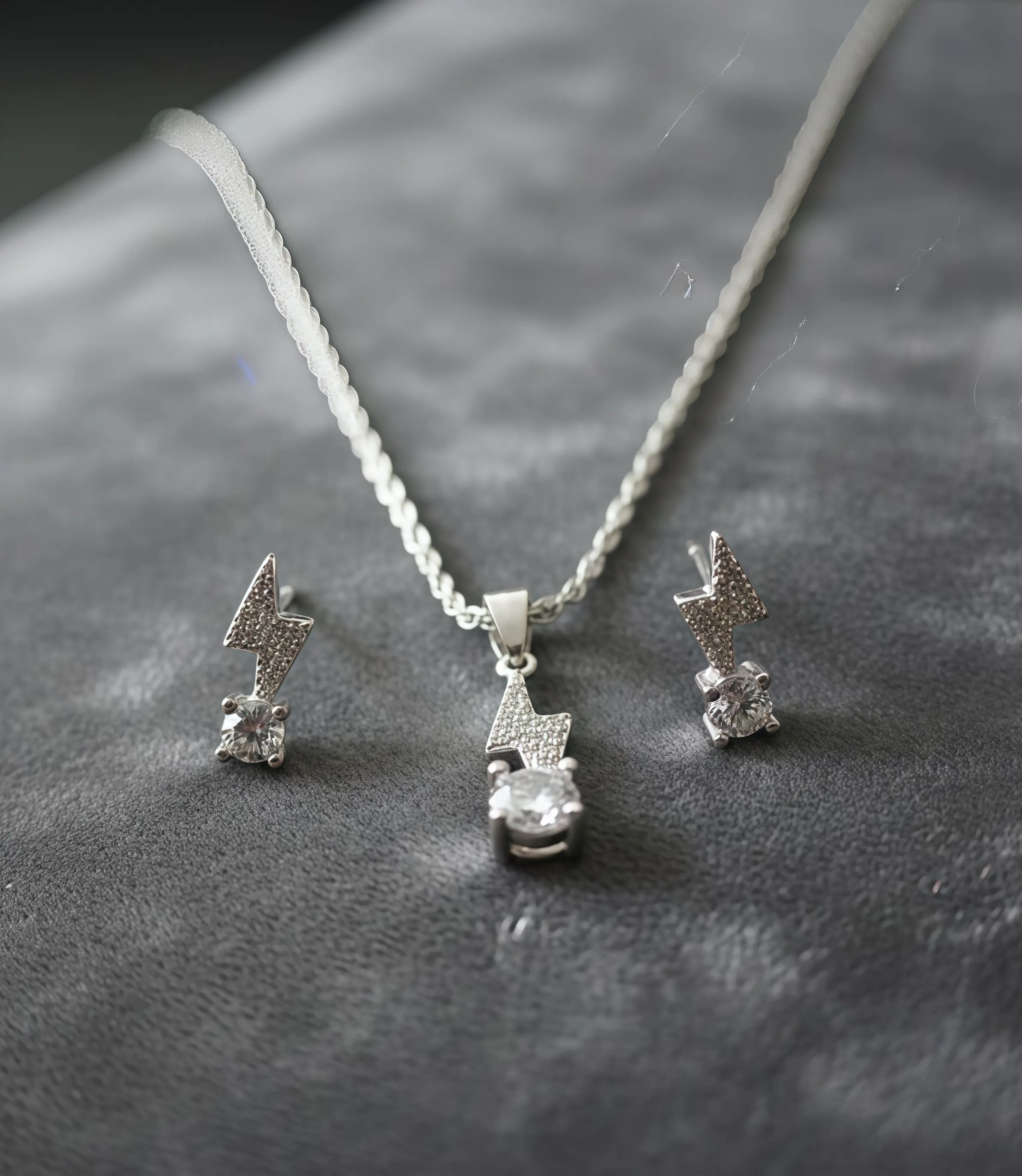 Vista de Set Relámpago con Zirconias Brillantes